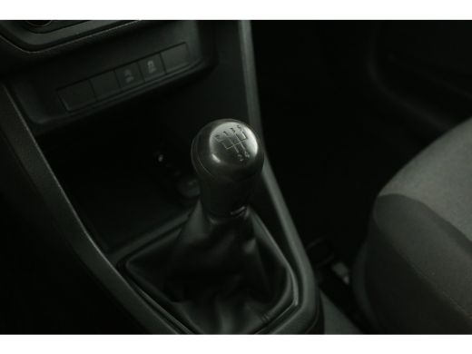 Volkswagen Caddy 2.0 TDI L1H1 Airco Carplay Navi Imperiaal Elektrpakket 15"LMV Trekhaak ActivLease financial lease