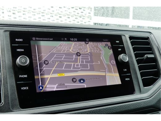 Volkswagen Crafter Exclusive L3H3 | Automaat | Trekhaak | Led | Adaptive Cruise | Betimmering | Camera ActivLease financial lease