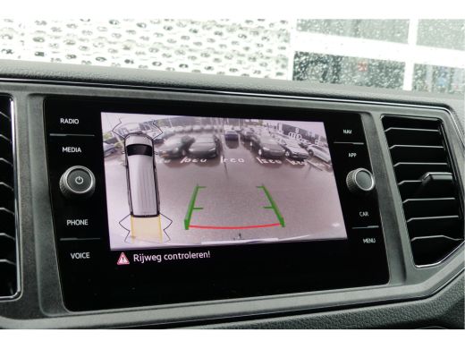 Volkswagen Crafter Exclusive L3H3 | Automaat | Trekhaak | Led | Adaptive Cruise | Betimmering | Camera ActivLease financial lease