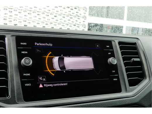 Volkswagen Crafter Exclusive L3H3 | Automaat | Trekhaak | Led | Adaptive Cruise | Betimmering | Camera ActivLease financial lease