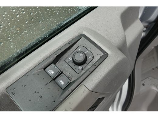 Volkswagen Crafter Exclusive L3H3 | Automaat | Trekhaak | Led | Adaptive Cruise | Betimmering | Camera ActivLease financial lease