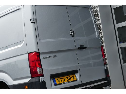 Volkswagen Crafter Exclusive L3H3 | Automaat | Trekhaak | Led | Adaptive Cruise | Betimmering | Camera ActivLease financial lease