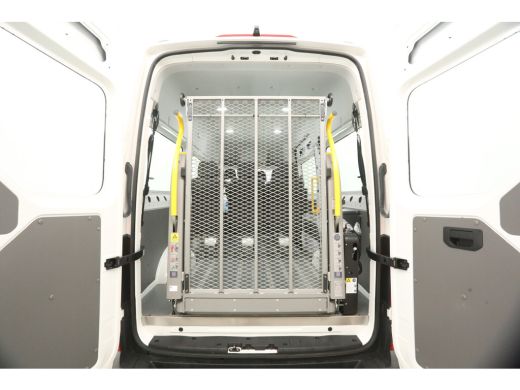 Volkswagen Crafter L3H3 Rolstoelbus | Rolstoellift | INCL BTW & BPM | 8 Persoons Airco Cruise Camera Carplay LED PDC ActivLease financial lease