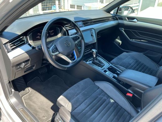 Volkswagen Passat Variant 1.4 TSI PHEV GTE Business | Driver Assistance Package | Easy Open & Close package | Busin... ActivLease financial lease