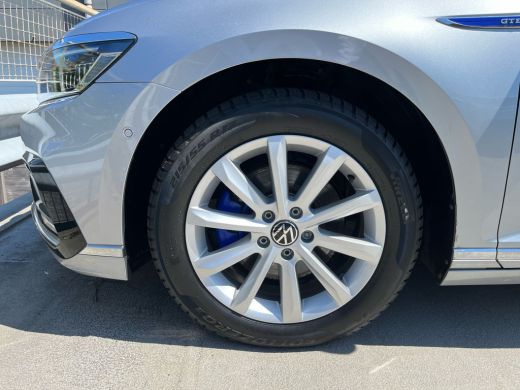 Volkswagen Passat Variant 1.4 TSI PHEV GTE Business | Driver Assistance Package | Easy Open & Close package | Busin... ActivLease financial lease