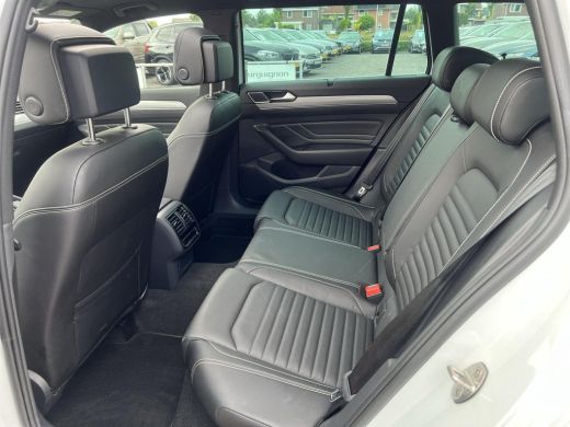 Volkswagen Passat Variant 1.4 TSI PHEV GTE Business | Leder | Trekhaak | Pano dak  | ActivLease financial lease
