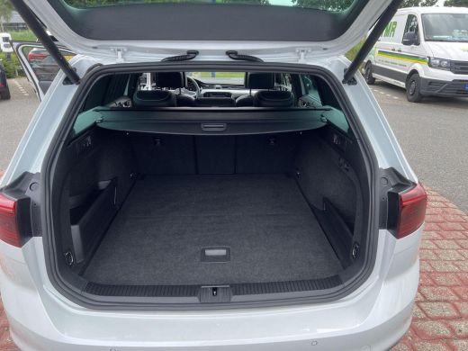 Volkswagen Passat Variant 1.4 TSI PHEV GTE Business | Leder | Trekhaak | Pano dak  | ActivLease financial lease