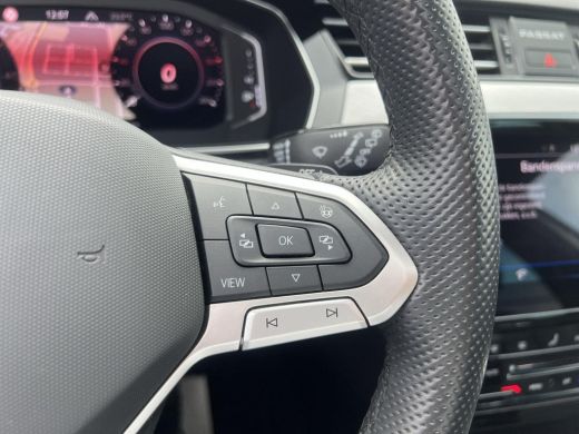 Volkswagen Passat Variant 1.4 TSI PHEV GTE Business | Leder | Trekhaak | Pano dak  | ActivLease financial lease
