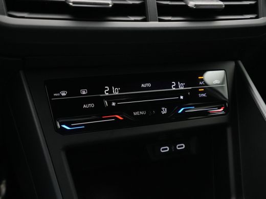 Volkswagen Polo 1.0 TSI 95pk R-Line Navi via App Clima Pdc Acc 89 ActivLease financial lease