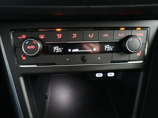 Volkswagen Polo 1.0 TSI Comfortline Business | Airco (automatisch) | Apple Carplay/Android Auto|telefoonintegrati... ActivLease financial lease