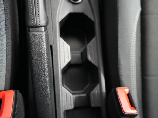 Volkswagen Polo 1.0 TSI Comfortline Business | Airco (automatisch) | Apple Carplay/Android Auto|telefoonintegrati... ActivLease financial lease