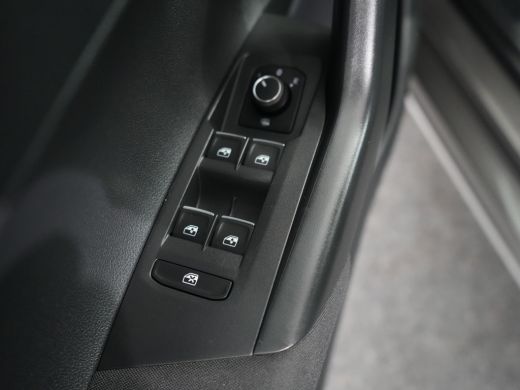 Volkswagen Polo 1.0 TSI Comfortline Business | Airco (automatisch) | Apple Carplay/Android Auto|telefoonintegrati... ActivLease financial lease