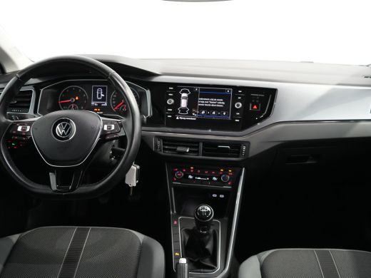 Volkswagen Polo 1.0 TSI Comfortline Business | Airco (automatisch) | Apple Carplay/Android Auto|telefoonintegrati... ActivLease financial lease