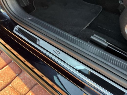 Volkswagen Polo 1.0 TSI R-Line | 110 pk | Automaat | Clima | LED | ActivLease financial lease