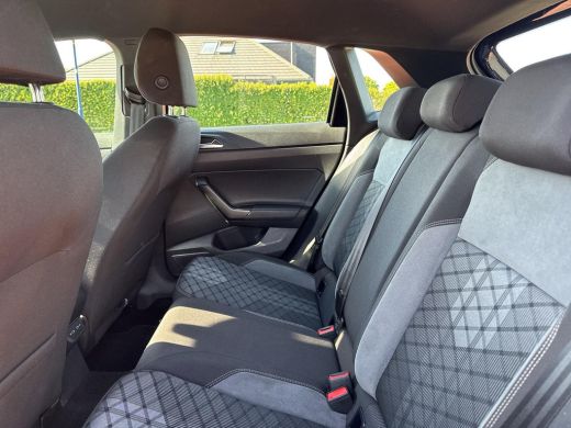 Volkswagen Polo 1.0 TSI R-Line | 110 pk | Automaat | Clima | LED | ActivLease financial lease