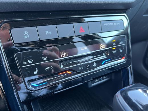 Volkswagen T-Cross 1.5 TSI 150pk DSG R-Line Business | ACC | Climate Control | Stoelverwarming | Navigatie | Licht e... ActivLease financial lease
