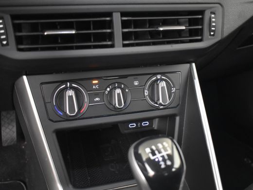 Volkswagen Taigo 1.0 TSI Life 96pk Navigatie | Airco | Led koplampen | App connect | Adaptief cruise control | 16"LMV ActivLease financial lease