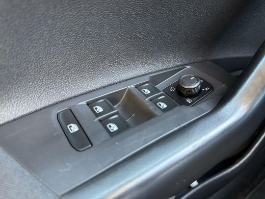 Volkswagen Taigo 1.0 TSI Life Business | 95 pk | App Connect | Airco | Lane Assist | Virtual Cockpit | ActivLease financial lease