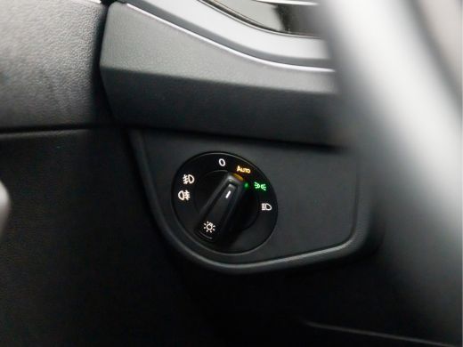 Volkswagen Taigo 1.0 TSI R-Line Sport Automaat (2X R-LINE, PANORAMADAK, APPLE CARPLAY, VIRTUAL COCKPIT, CAMERA, ST... ActivLease financial lease