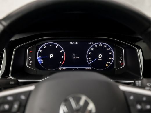 Volkswagen Taigo 1.0 TSI R-Line Sport Automaat (2X R-LINE, PANORAMADAK, APPLE CARPLAY, VIRTUAL COCKPIT, CAMERA, ST... ActivLease financial lease