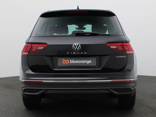 Volkswagen Tiguan 1.4 TSI PHEV Life Business 360 graden camera, Elek. achterklep, Adaptive Cruise Control, Ergo-act... ActivLease financial lease