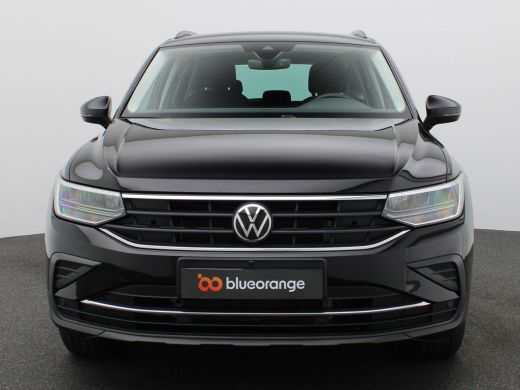 Volkswagen Tiguan 1.4 TSI PHEV Life Business 360 graden camera, Elek. achterklep, Adaptive Cruise Control, Ergo-act... ActivLease financial lease
