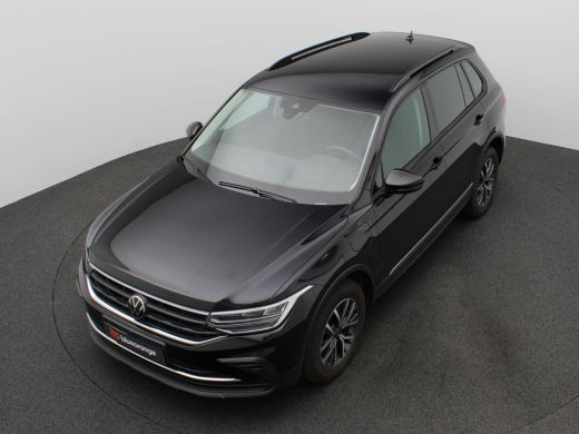 Volkswagen Tiguan 1.4 TSI PHEV Life Business 360 graden camera, Elek. achterklep, Adaptive Cruise Control, Ergo-act... ActivLease financial lease
