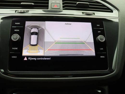 Volkswagen Tiguan 1.4 TSI PHEV Life Business 360 graden camera, Elek. achterklep, Adaptive Cruise Control, Ergo-act... ActivLease financial lease