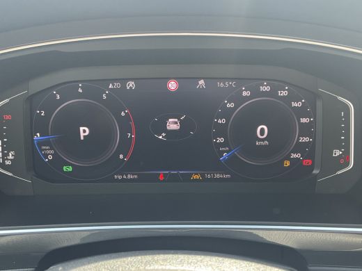 Volkswagen Tiguan 1.5 TSI ACT R-line Automaat Pano.dak Trekhaak Stoelverw+Massage Keyless Vol opties! ActivLease financial lease