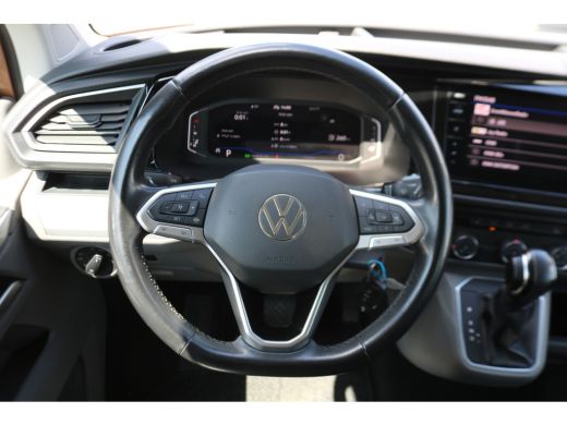 Volkswagen Transporter 2.0 TDI 204pk Bulli L2 H1 DC Airco Navigatie Apple Carplay Trekhaak ActivLease financial lease