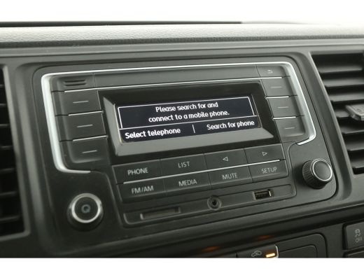 Volkswagen Transporter 2.0 TDI L2H1 Dubbele Cabine Airco Cruise 6 Persoons Elektrpakket Sidebar Trekhaak ActivLease financial lease