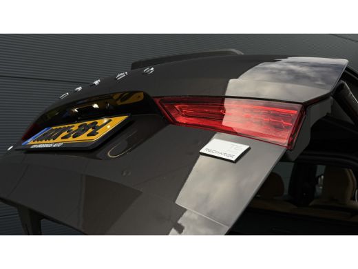 Volvo  XC60 2.0 T6 Plug-in hybrid AWD Plus Dark | Luchtvering | Trekhaak | 360 Camera | Panoramadak | ActivLease financial lease