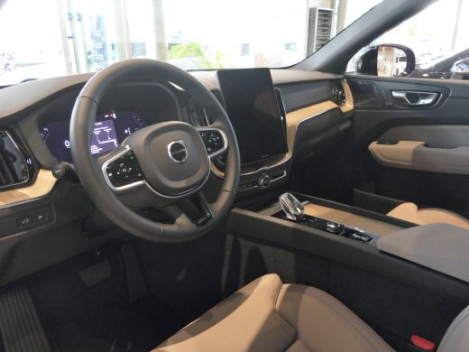 Volvo  XC60 T6 Plug-in hybrid AWD Ultra Dark | Panoramadak | 21 Inch | Harman/Kardon | 360 Camera | Adaptive ... ActivLease financial lease