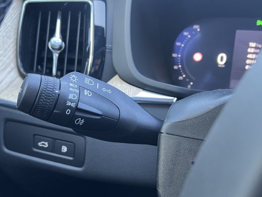 Volvo  XC60 T6 Plug-in hybrid AWD Ultra Dark | Panoramadak | 21 Inch | Harman/Kardon | 360 Camera | Adaptive ... ActivLease financial lease