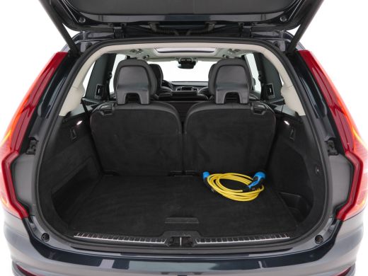 Volvo  XC90 2.0 T8 Twin Engine AWD Momentum [ 7-Pers. ] (INCL-BTW) Aut. *PANO | LUXURY-LEATHER | FULL-LED | D... ActivLease financial lease