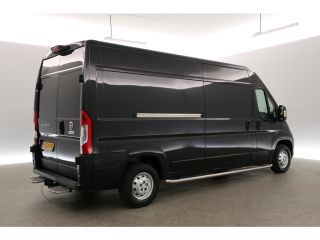 Fiat Ducato 33 2.3 MultiJet L3H2 Airco Camera Cruise Navigatie 3 Persoons Elektrpakket Trekhaak