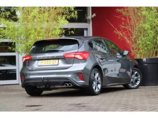 Ford Focus 1.0 EcoBoost ST Line Business | Trekhaak | Park Assist | Navigatie