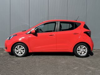 Hyundai i10 1.0i 66pk Comfort Airco | Carplay | Bestuurdersstoel in hoogte verstelbaar | Cruise control | Nav...