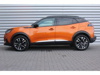 Peugeot 2008 1.2 PURETECH 130PK GT PACK AUTOMAAT / NAVI / LEDER / CLIMA / PDC / 18" LMV / CAMERA / ALCANTARA /...