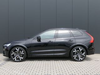 Volvo  XC60 T6 Plug-in hybrid AWD Ultra Black Edition | Luchtvering | Bowers&Wilkins | 22 Inch | Privacy Glas...