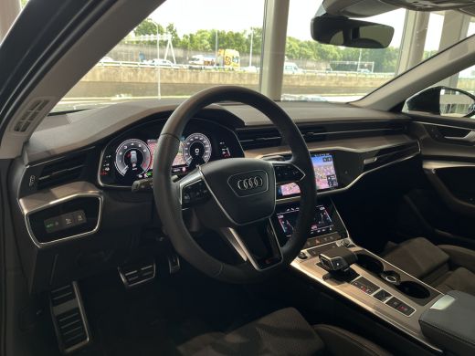 Audi A6 Avant 55 368pk TFSI e quattro S-edition Competition Glazen panoramadak | Stoelverwarming voor en ... ActivLease financial lease
