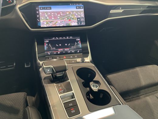 Audi A6 Avant 55 368pk TFSI e quattro S-edition Competition Glazen panoramadak | Stoelverwarming voor en ... ActivLease financial lease