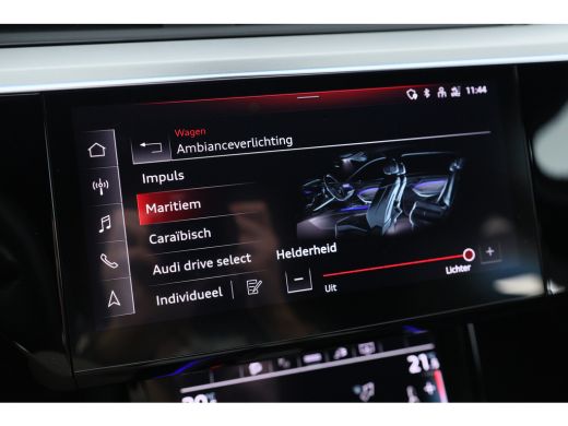 Audi e-tron 55 quattro S edition 95 kWh | 1e Eigenaar! | Leder | LED | Camera | B&O | 21'' LMV | Memory | Vir... ActivLease financial lease