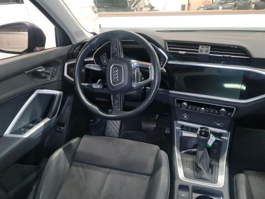 Audi Q3 45 TFSI e S Edition | WORDT VERWACHT | Pano | A.cam | PDC |  Keyless | ActivLease financial lease