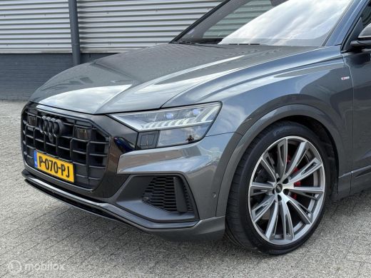 Audi Q8 60 TFSI e quattro Pro Line S Competition S-Line ActivLease financial lease
