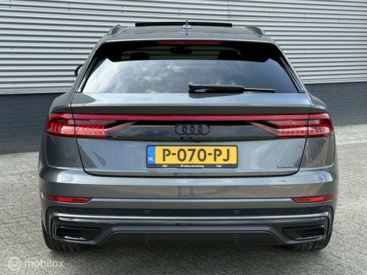 Audi Q8 60 TFSI e quattro Pro Line S Competition S-Line ActivLease financial lease