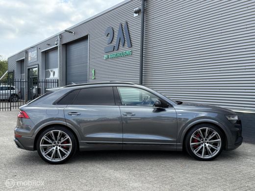 Audi Q8 60 TFSI e quattro Pro Line S Competition S-Line ActivLease financial lease
