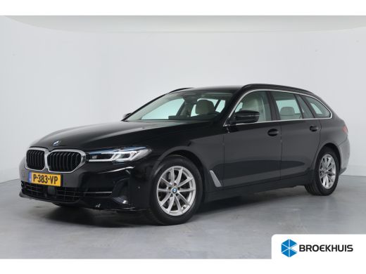 BMW 5 Serie Touring 520i Business Edition Plus | 1e Eigenaar! | Laser Light | Trekhaak | Comfort Stoelen | Le... BMW 5 Serie Touring 520i Business Edition Plus | 1e Eigenaar! | Laser Light | Trekhaak | Comfort Stoelen | Le...