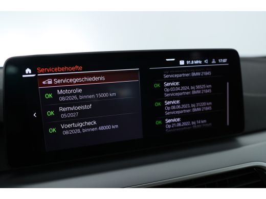 BMW 5 Serie Touring 520i Business Edition Plus | 1e Eigenaar! | Laser Light | Trekhaak | Comfort Stoelen | Le... ActivLease financial lease
