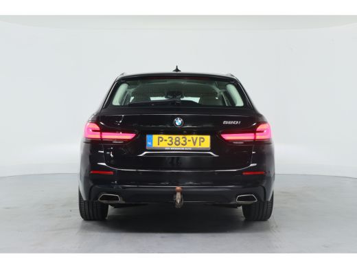 BMW 5 Serie Touring 520i Business Edition Plus | 1e Eigenaar! | Laser Light | Trekhaak | Comfort Stoelen | Le... ActivLease financial lease